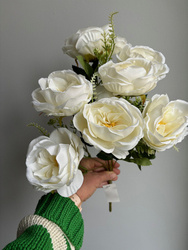 Bukiet RÓŻA 7 kwiatów (9 cm) łodyga 43 cm BIAŁA