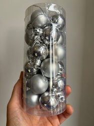 BOMBKI PLASTIKOWE 3 CM 24 SZT SREBRNE